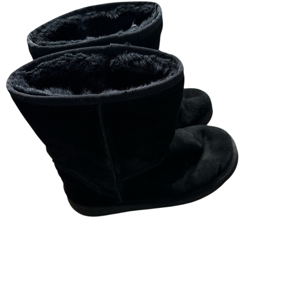 🛑 SOLD Classic Short ll UGG - Black Suede Boots - Picture 5 of 10